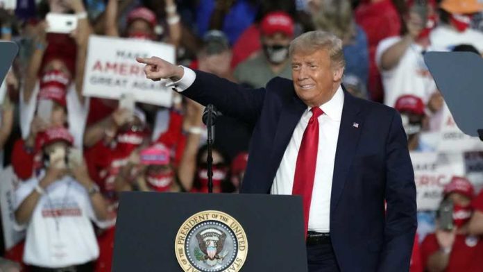 El presidente Trump regresa a Florida Central para un evento de campaña el viernes