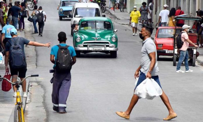 Cuba enfrenta su peor crisis sanitaria por los récords diarios de coronavirus