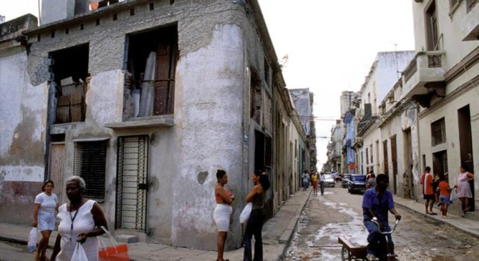 La población de Cuba está disminuyendo dramáticamente