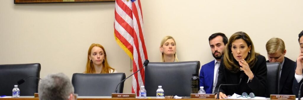 María Elvira Salazar Cuestiona El Creciente Sector Privado En Cuba María Elvira Salazar Cuestiona El Creciente Sector Privado En Cuba